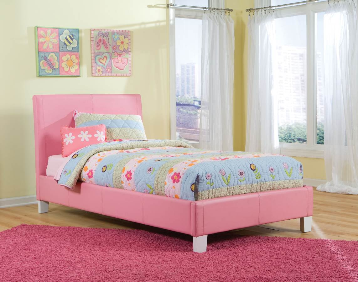 Standard Furniture Fantasia Pink Full Bed | The Classy Home